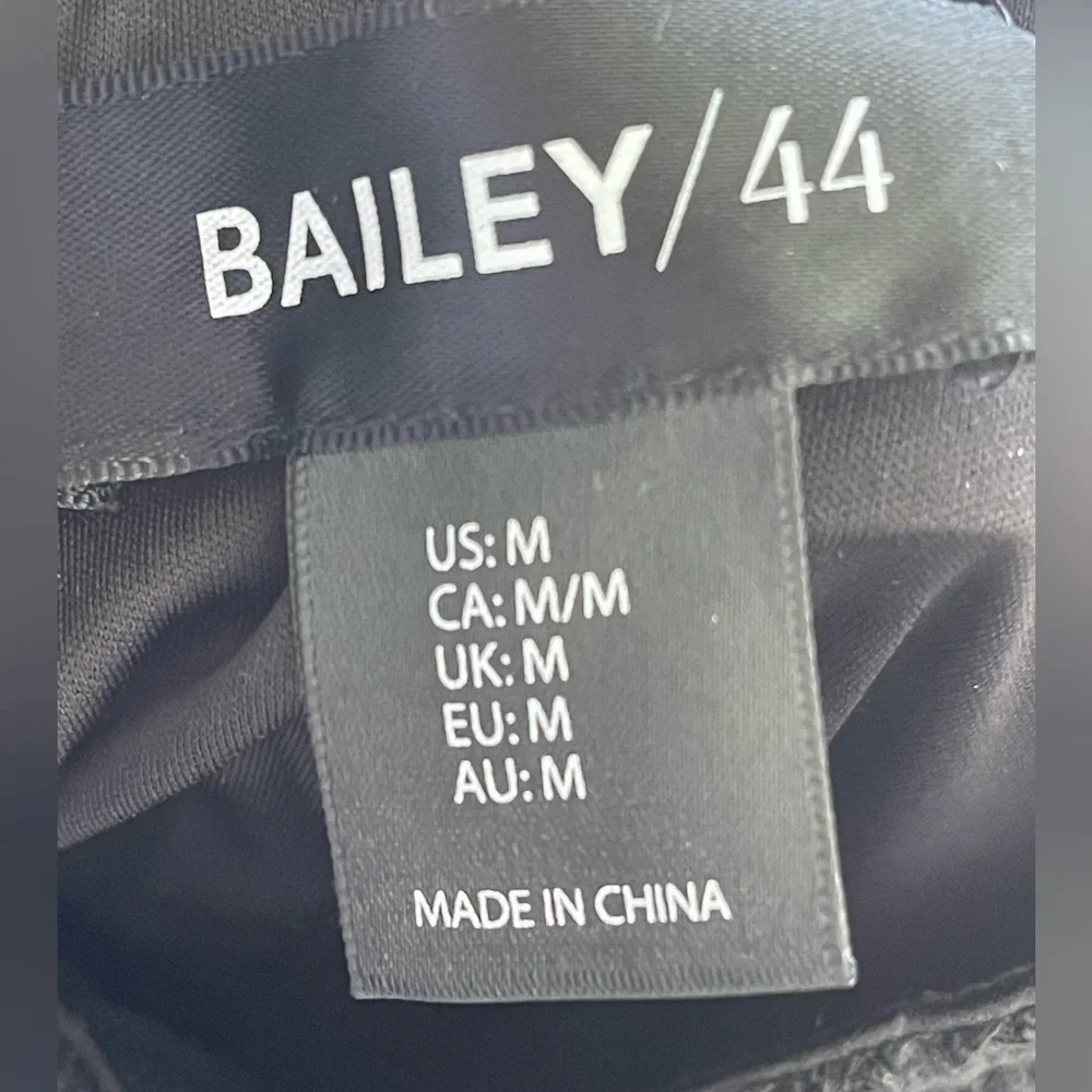 Bailey 44 elegant eye